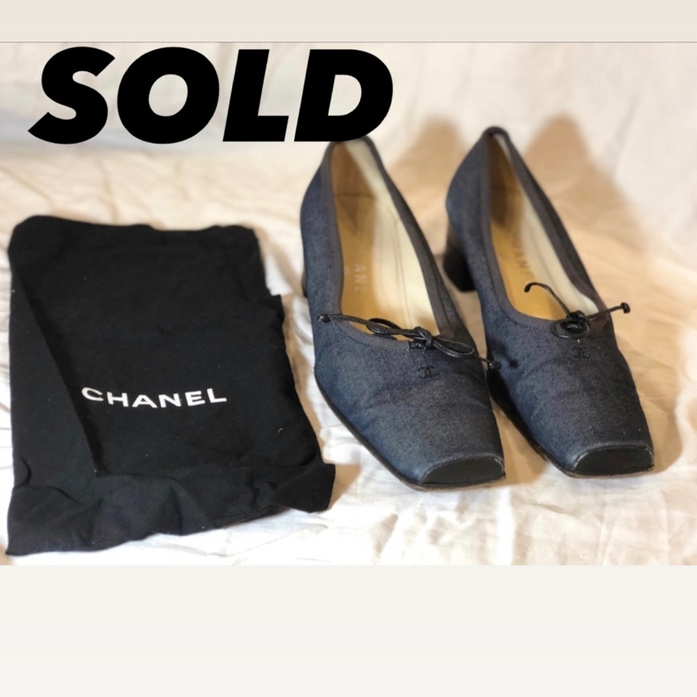 CHANEL Blue Denim Flats